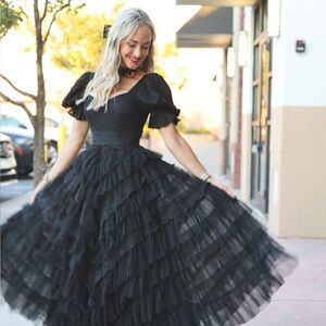 Meet your Posher, Carina